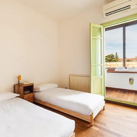 Con Terrazzo E Vista Aperta A Trastevere Apartamento Roma